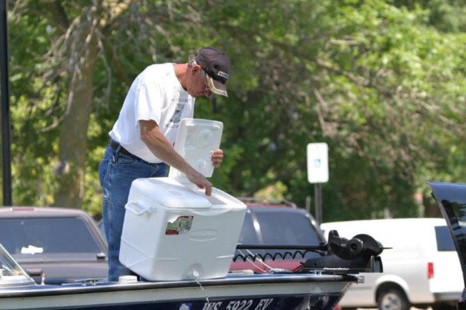 Drain and clean in between to stop invasive species and protect Wisconsin’s waters